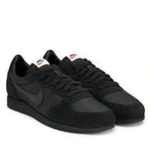 Load image into Gallery viewer, BLACK Comme des Garçons x Nike Eagle (Black)