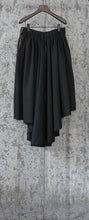 Load image into Gallery viewer, UMA WANG Genti Skirt (Black)
