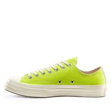 Load image into Gallery viewer, Play Comme des Garçons x Converse Chuck Taylor All Star 70&#39; Low (Bright Green)
